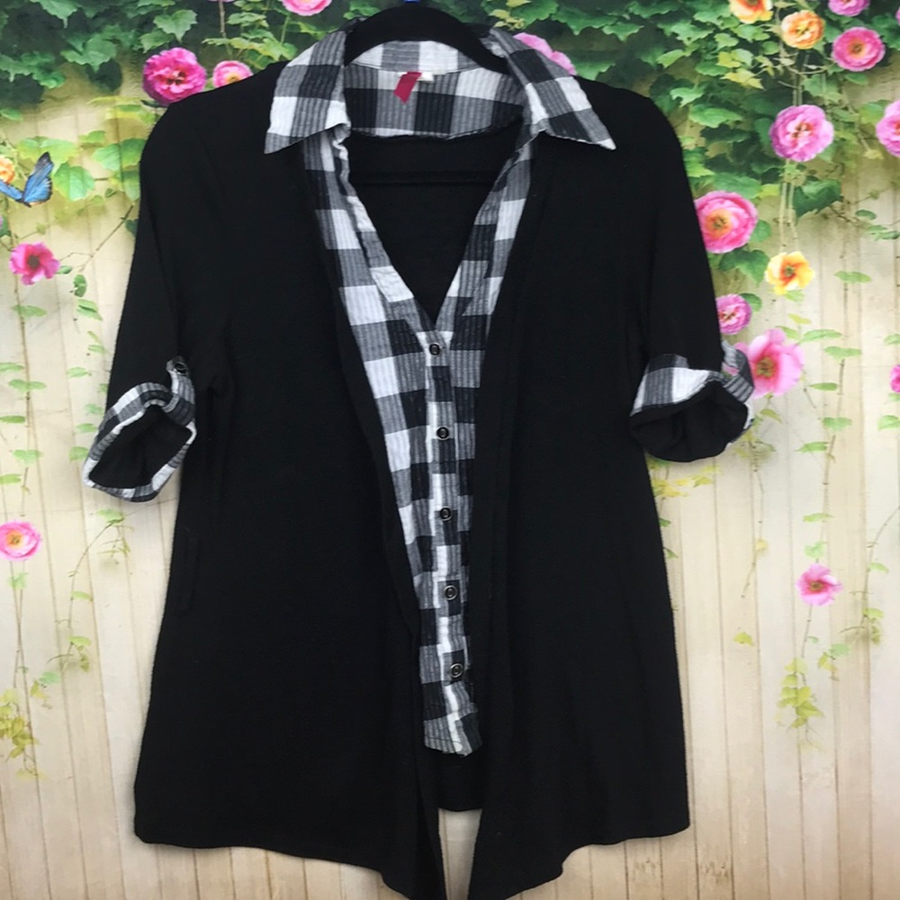 Women’s XL sweater button down one piece top